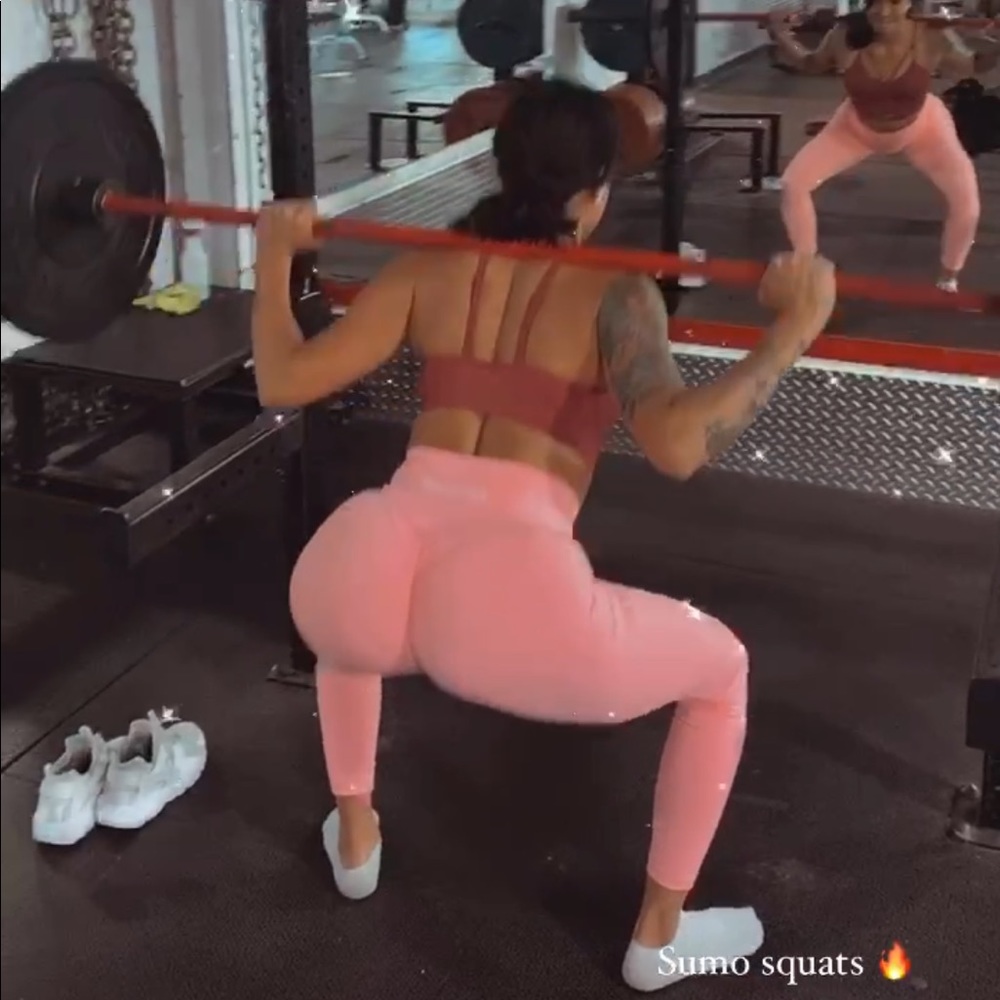 🏳 Brazilian Booty Scrunch Luxury Gym Leggings - Picture 8 of 8